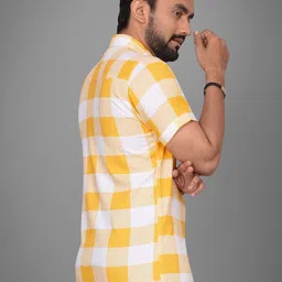 Metronaut Men Regular Fit Spread Collar Buffalo Checked Casual Shirt image 3