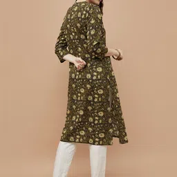Melange by Lifestyle Women Printed Flared Sleeves Gotta Patti Anarkali Kurta image 4