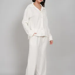 Lugo Women Cream Solid Shirt & Trouser Co-Ords image 4