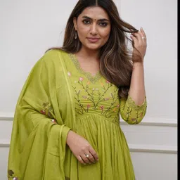 okara style Women Viscose Rayon Kurti Pant Dupatta Set image 2