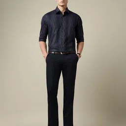 Arrow Men Tailored Fit Abstract Printed Spread Collar Pure Cotton Formal Shirt image 3