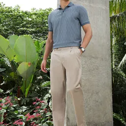 Campus Sutra Men Comfort Straight-Fit Mid-Rise Trousers image 3
