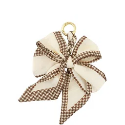 JOKER & WITCH Metal Knotty-Babe Khaki Bag Charm image 2