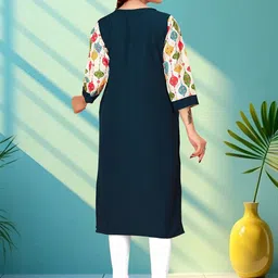 KHANJAN FASHION Abstract Printed Boat Neck Straight Kurta With Jacket image 3