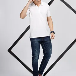 THREE DAYS Men Regular Fit Mid-Rise Stretchable Jeans image 3
