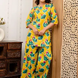 ME & MY Printed Round Neck Top & Palazzos Co-Ords-picture-16