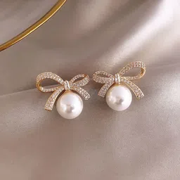 DressBerry Korean Gold-Plated Pearls Contemporary Studs-picture-17