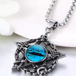 VAGHBHATT Silver-Plated Star Shaped Pendant With Chain-picture-12