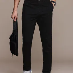 roadster Men Slim Fit Black Cotton Blend Trousers-picture-21