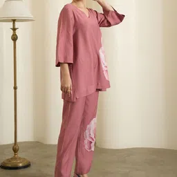 Bannos Swagger Floral Printed V-Neck Tunic & Trousers image 3