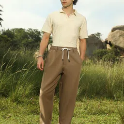 Campus Sutra Men Relaxed Regular Fit Trousers image 4