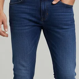 Celio Men JeanMid-Rise Regular Fit Light Fade Jeans image 5