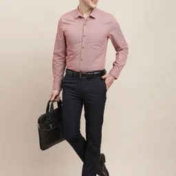 Turtle Men Standard Fit Geometric Printed Spread Collar Cotton Formal Shirt image 3