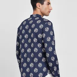 indus route by Pantaloons Men Ethnic Motifs Printed Thread Work Kurta image 2