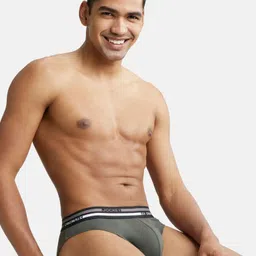 jockey US49 Super Combed Cotton Solid Men Brief image 5