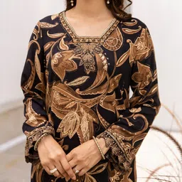 Sangria Floral Printed Square Neck Aari Work Straight Kurta With Palazzos image 3
