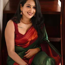 BerMondsey Woven Design Zari Silk Blend Banarasi Saree image 3