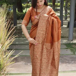 KALINI Solid Saree with Blouse Piece image 2