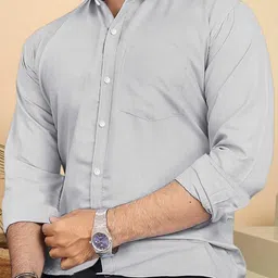 Metronaut Men Classic Fit Solid Spread Collar Cotton Formal Shirt image 4