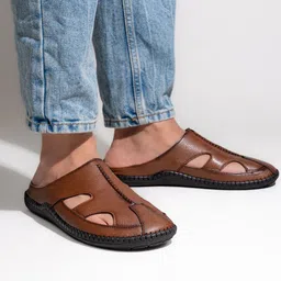 The Roadster Lifestyle Co Men Fisherman Sandals-picture-12
