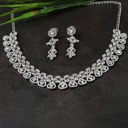 Sangria Silver-Plated Rhinestones Stone Studded Jewellery Set-picture-39