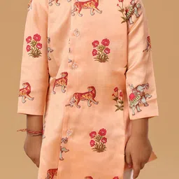 The Mini Trunk Boys Floral Printed Mandarin Collar Regular Kurta with Trousers image 5