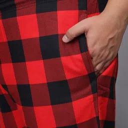 Twist99 Checked Mi-Rise Lounge pants image 2