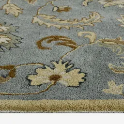 saraswatii global Grey Floral Hand-Tufted Woollen Carpet image 2