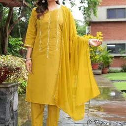 AG TEXTILE Women Ethnic Motifs Embroidered Regular Thread Work Kurta with Trousers & With Dupatta-picture-30