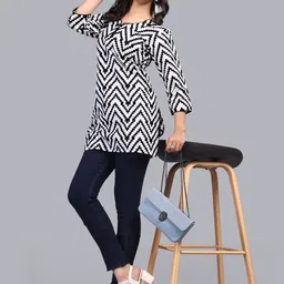 FULPARI Women Abstract Printed Pure Cotton A-Line Kurti-picture-11