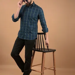 Crimsoune Club Men Classic Grid Tattersall Checked Cotton Slim Fit Casual Shirt-image-40