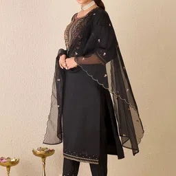 Indo Era Women Ethnic Motifs Embroidered Regular Thread Work Pure Cotton Kurta with Trousers & With Dupatta image 2