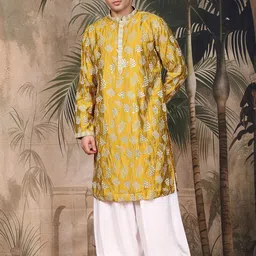 Sangria Men Sequinned And Mirror Work Regular Silk Kurta-image-80
