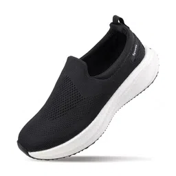 Walkaroo Men Running Non-Marking Shoes image 4