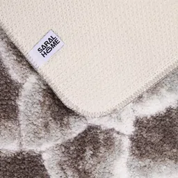 Saral Home 2-Pcs Charcoal & White 3000 GSM Textured Anti- Skid Bath Rug image 4