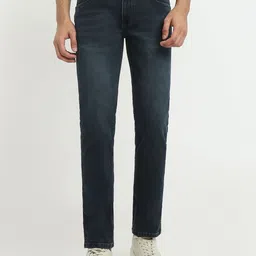 Parx Men Tapered Fit Mid-Rise Light Fade Jeans-picture-12