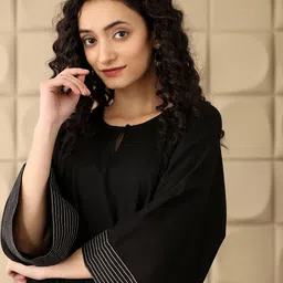 Ambraee Women Embroidered Regular Kurta with Trousers image 5