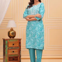 HERE&NOW Women Ethnic Motifs Printed Regular Thread Work Pure Cotton Kurta with Trousers image 5