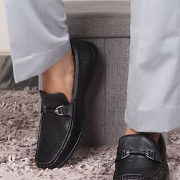 Red Chief Men Black Solid Leather Formal Loafers-picture-25