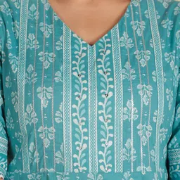 Aramya Ethnic Motifs Printed Regular Patchwork Pure Cotton Anarkali Kurta with Palazzos image 5