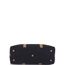 Walrus Medium Casual Duffel Bag image 5