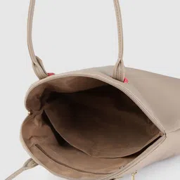 Baggit Beige Solid Shoulder Bag image 5