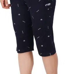 feel track Printed Men Three Fourths image 5