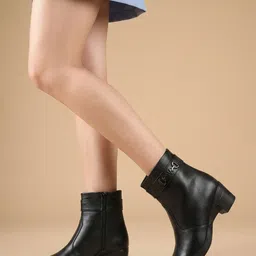 glematoz Boots For Women-picture-11