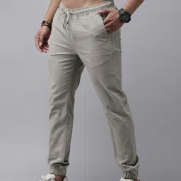 roadster Men Regular Fit Grey Cotton Blend Trousers image 2