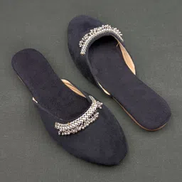 hyon zirmer Jutis For Women image 2