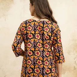 mialo fashion Women Floral Print Cotton Blend Straight Kurta image 2