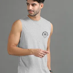 triptee Men Printed Round Neck Pure Cotton Grey T-Shirt image 3