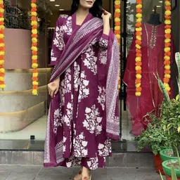 samiksha textile Floral Print Kurta, Palazzo & Dupatta Set image 2