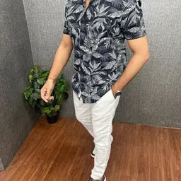 abizzstore retails surat Men Regular Fit Floral Print Button Down Collar Casual Shirt image 2